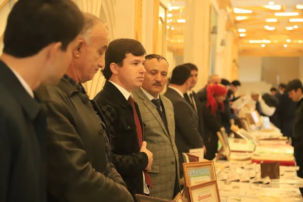 ИШТИРОК ДАР ТАҶЛИЛИ РӮЗИ МАТБУОТ ДАР МАРКАЗИ ВИЛОЯТИ ХАТЛОН