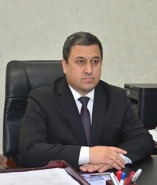 МУТАХАССИСИ ЗАБОНДОН – ТАҚОЗОИ ЗАМОН