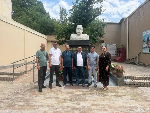 Боздид аз мавзеъҳои таърихӣ ва сайёҳии шаҳри Самарқанд